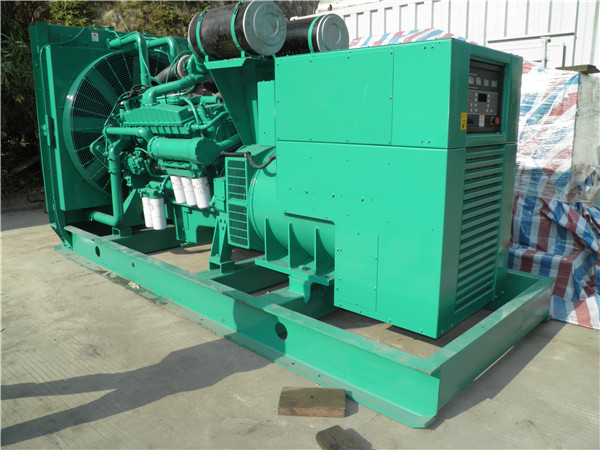 建德出租发电机 发电机组厂家：柴油发电机组的控制屏的作用是什么？