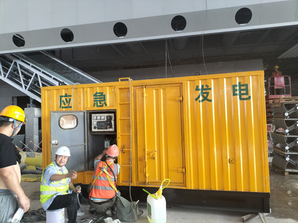 建德怎样判断空气滤清器是否需要更换？